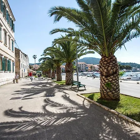 Tranquillo Vela Luka