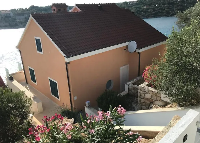 Tranquillo 公寓 尼亚卢卡